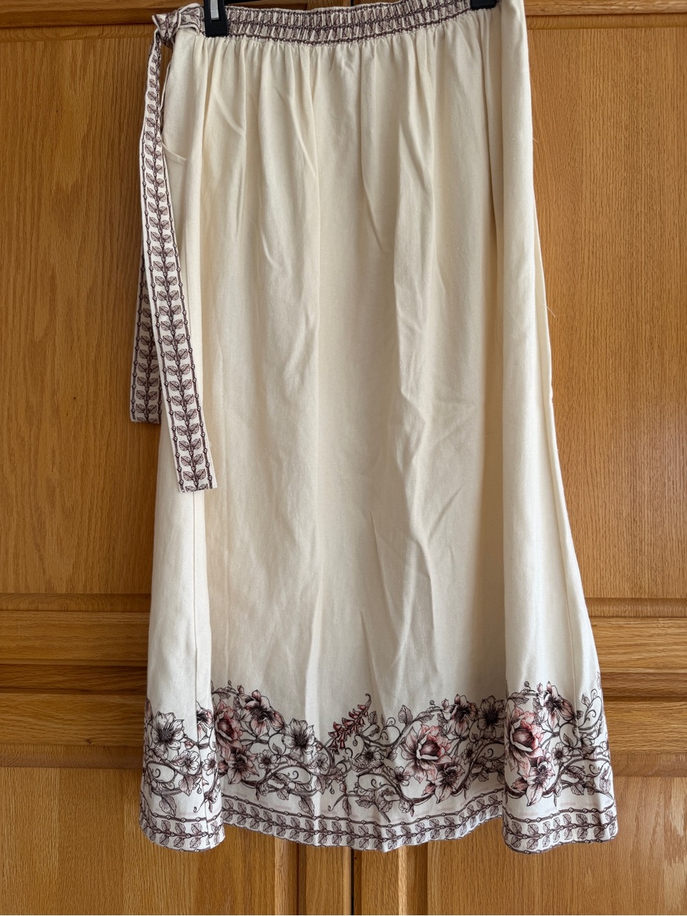 Max Studio London Size L Faux Wrap Midi Skirt NWT - Picture 3 of 10